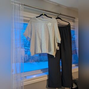 4X Old Navy Grey Crop T Shirt And Navy Pants $75 Value